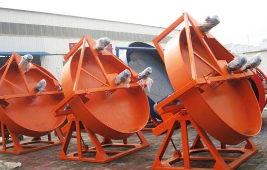 一小時12噸盤式造粒機 河南省滎陽市礦山機械制造廠以技術(shù)創(chuàng)新助力糧食增產(chǎn)